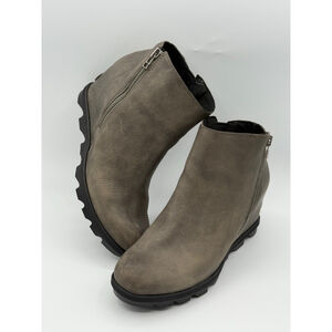 Sorel Joan of Arctic Wedge Booties – Gray Leather Ankle Boots Size 9.5 Women’s